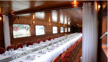 Dîner croisière sur la Seine
