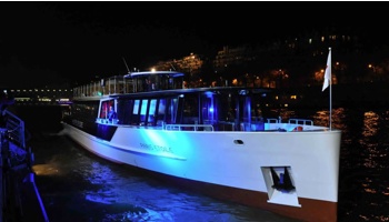 Dîner croisière sur la Seine