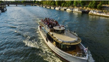 Dîner croisière sur la Seine