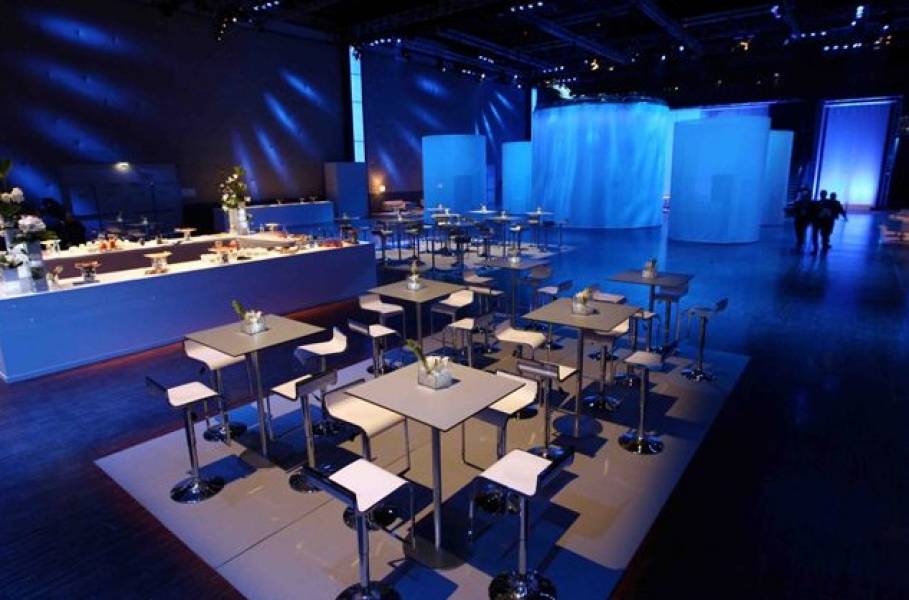 Le Dock Pullman