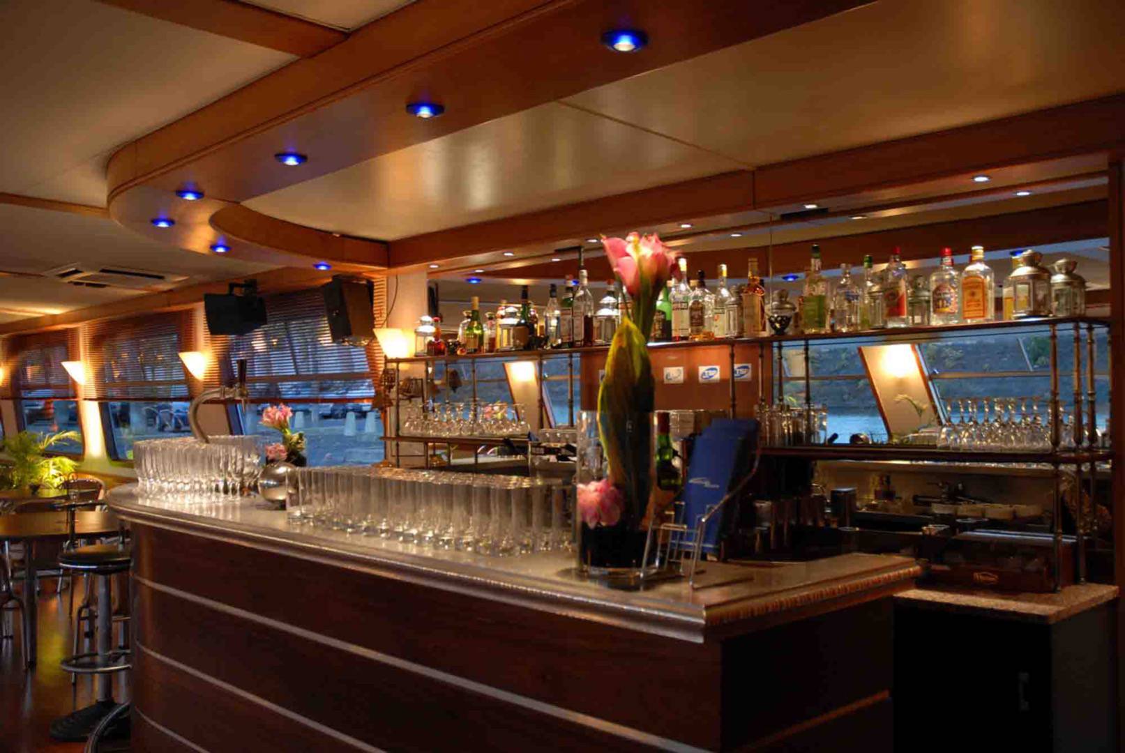 melody-blues-bar-be-noe.jpg